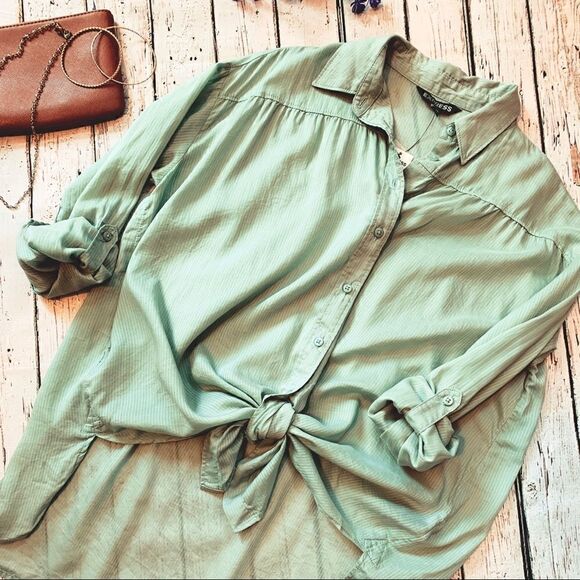 Express green button down top size XS NWT - Picture 2 of 6